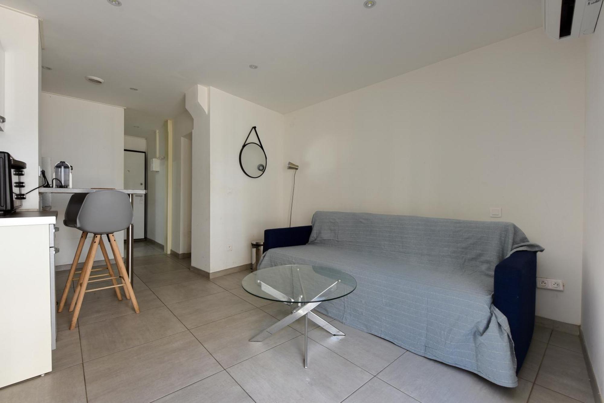 Provencal Studio Netflix Appart-Hotel-Provence La Fare-les-Oliviers 외부 사진