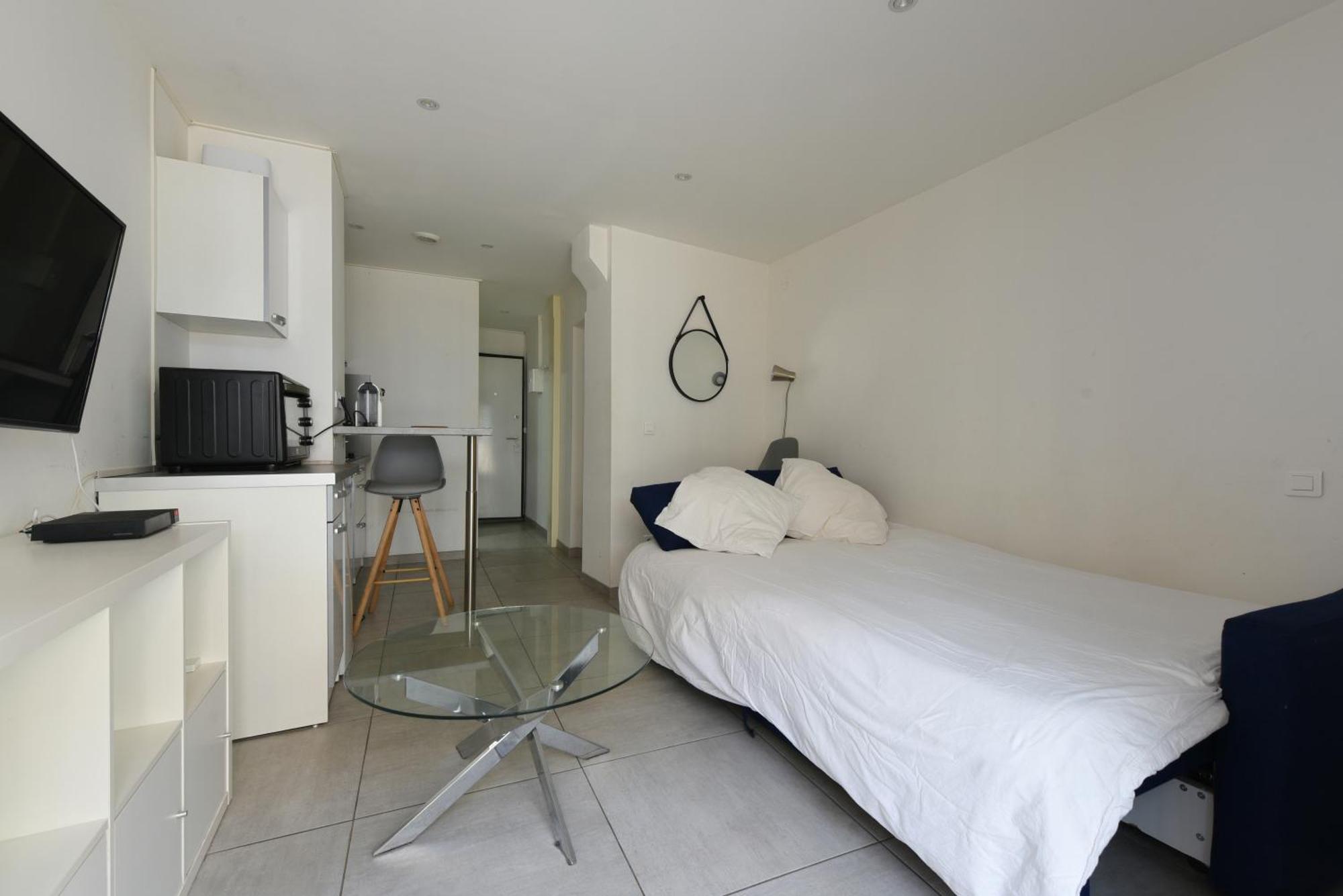 Provencal Studio Netflix Appart-Hotel-Provence La Fare-les-Oliviers 외부 사진
