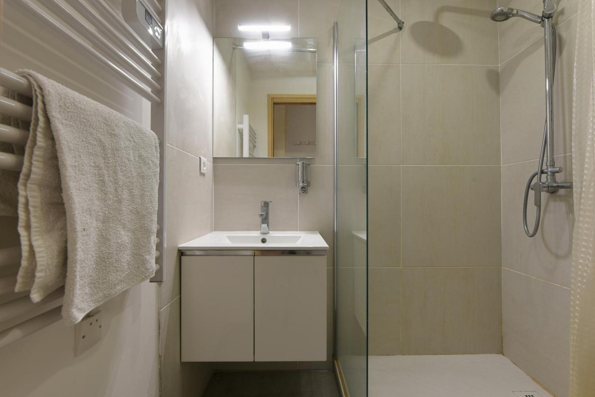 Provencal Studio Netflix Appart-Hotel-Provence La Fare-les-Oliviers 외부 사진