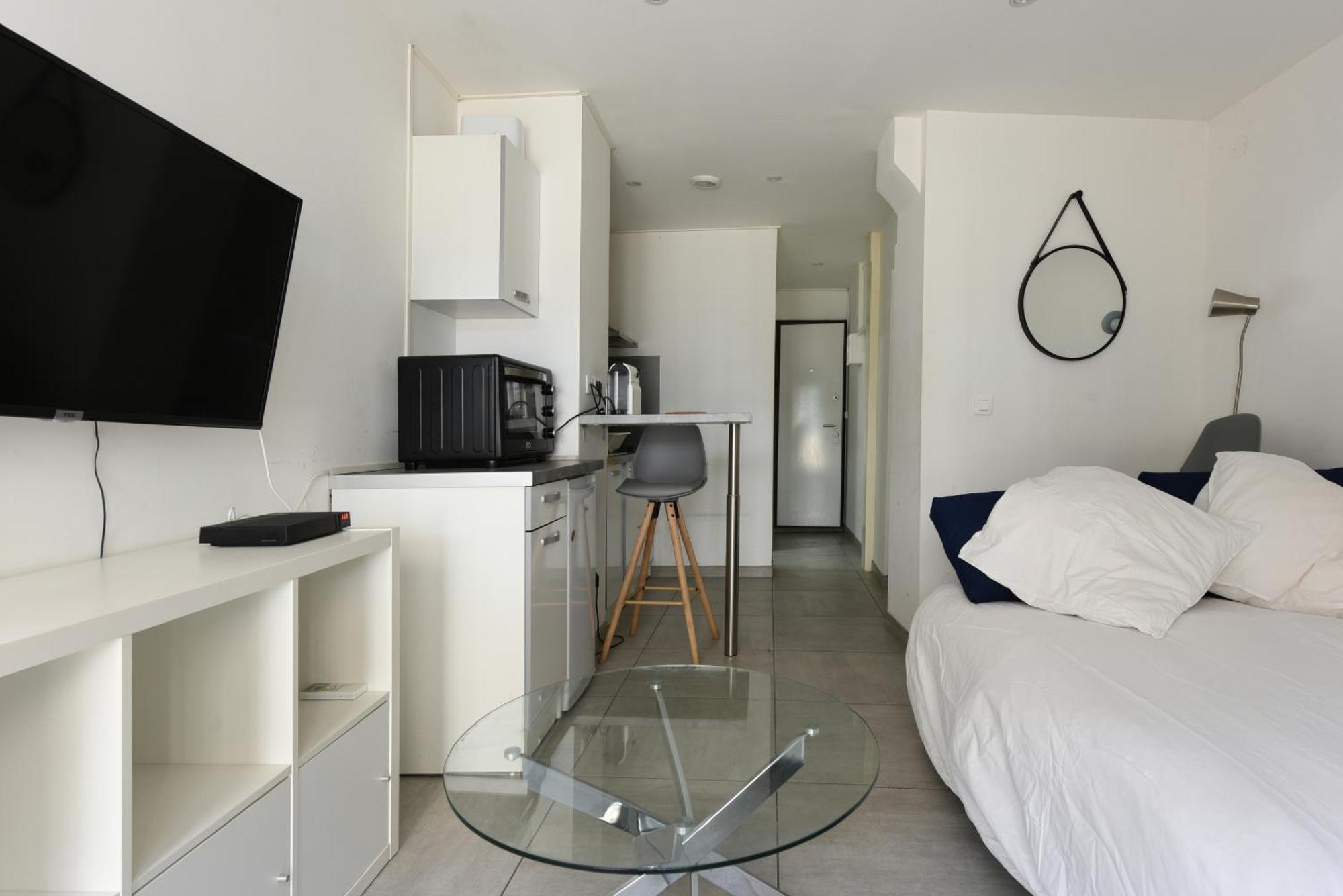 Provencal Studio Netflix Appart-Hotel-Provence La Fare-les-Oliviers 외부 사진