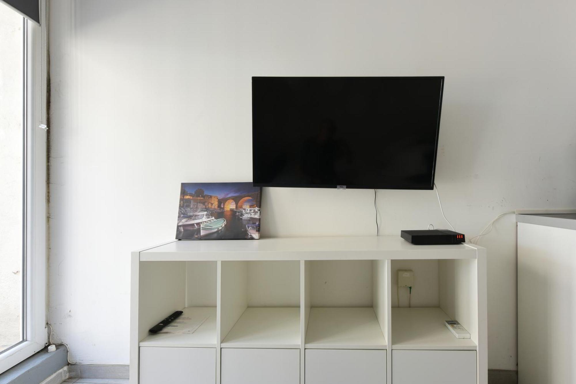 Provencal Studio Netflix Appart-Hotel-Provence La Fare-les-Oliviers 외부 사진